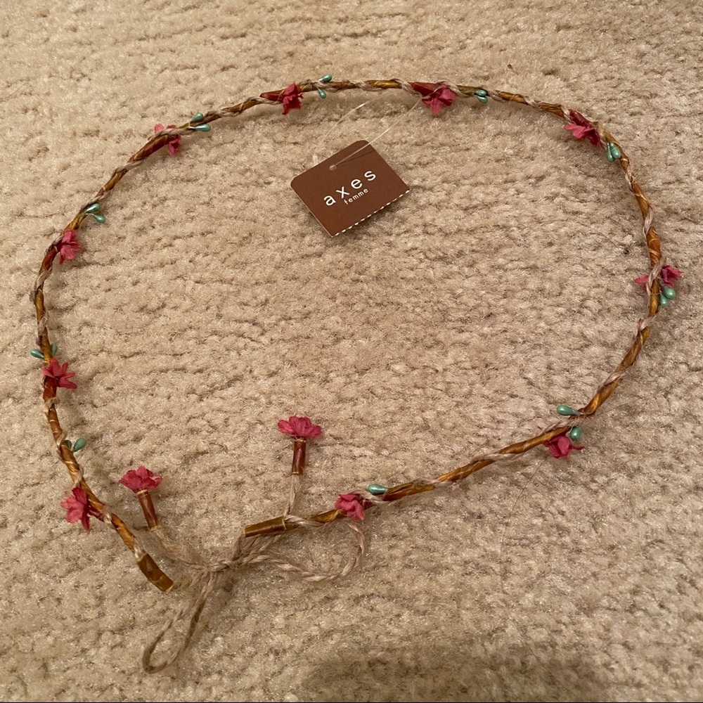 Axes Femme - Floral Lariet - New w/ Tags
